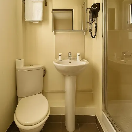 Des Bains 24h 7j Paris Centre A 10 Min 2*