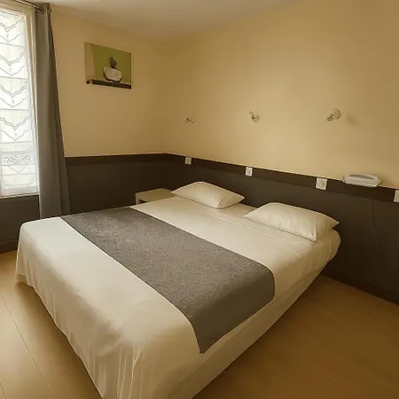 فندق Des Bains A 10 Min De Paris ميزو الفورْ