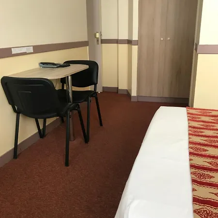 Des Bains 24h 7j Paris Centre A 10 Min Ξενοδοχείο Maisons-Alfort