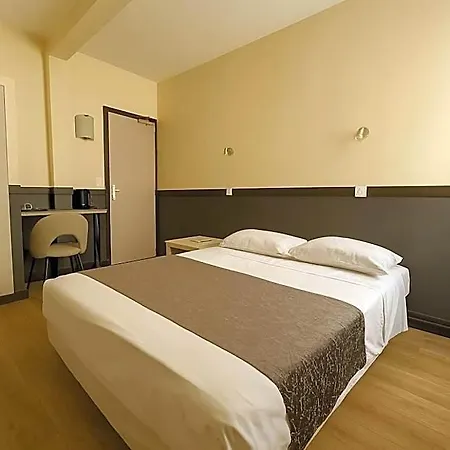 Des Bains 24h 7j Paris Centre A 10 Min 2*