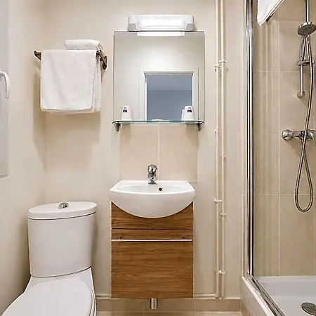 Des Bains 24h 7j Paris Centre A 10 Min 2* Maisons-Alfort