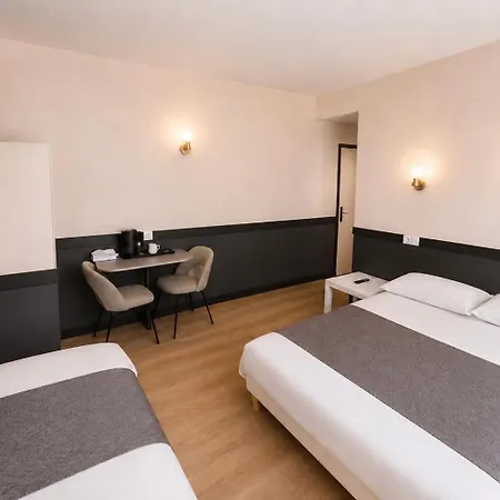 Des Bains 24h 7j Paris Centre à 10 Min 2*