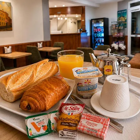 Des Bains 24h 7j Paris Centre à 10 Min 2* Maisons-Alfort