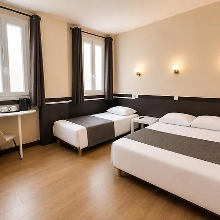 Des Bains 24h 7j Paris Centre A 10 Min Ξενοδοχείο