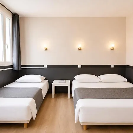 Hotel Des Bains 24h 7j Paris Centre à 10 Min 2*