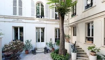 Des Bains 24h 7j Paris Centre A 10 Min Szálloda