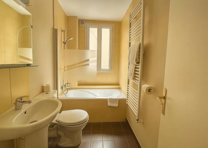 Des Bains A 10 Min De Paris