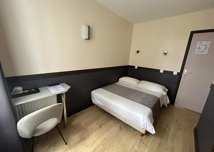 Des Bains A 10 Min De Paris Maisons-Alfort